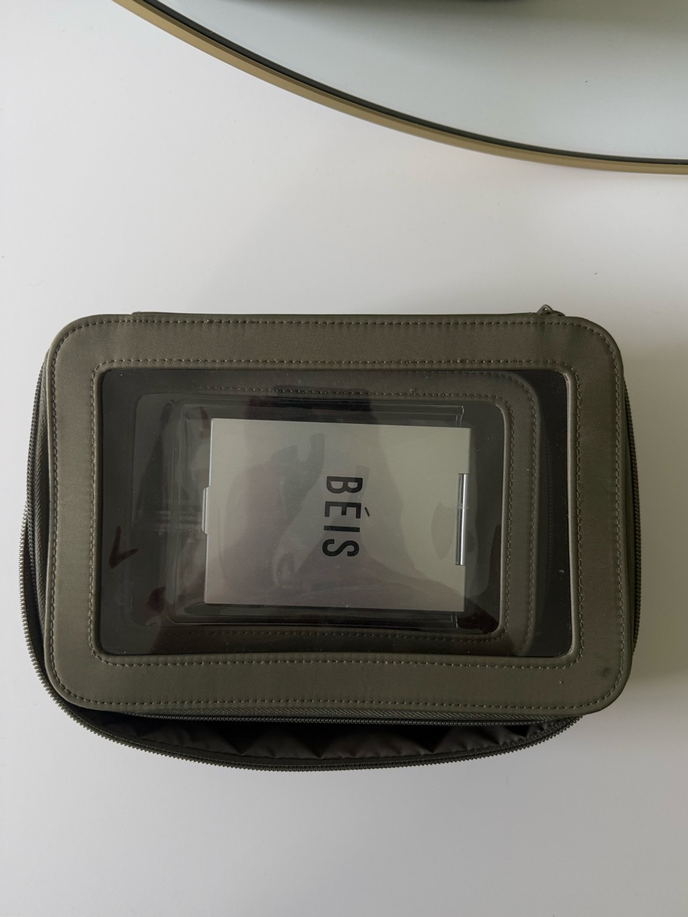 BEIS In Flight Cosmetic Travel Set - Picture 4 of 5